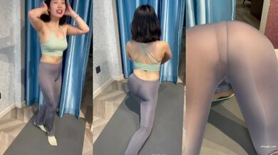 摄影师忽悠❤️几个舞蹈培训班的学妹穿上丝袜拍摄借机咸猪手摸逼有个妹子成功被操（51V) (32)